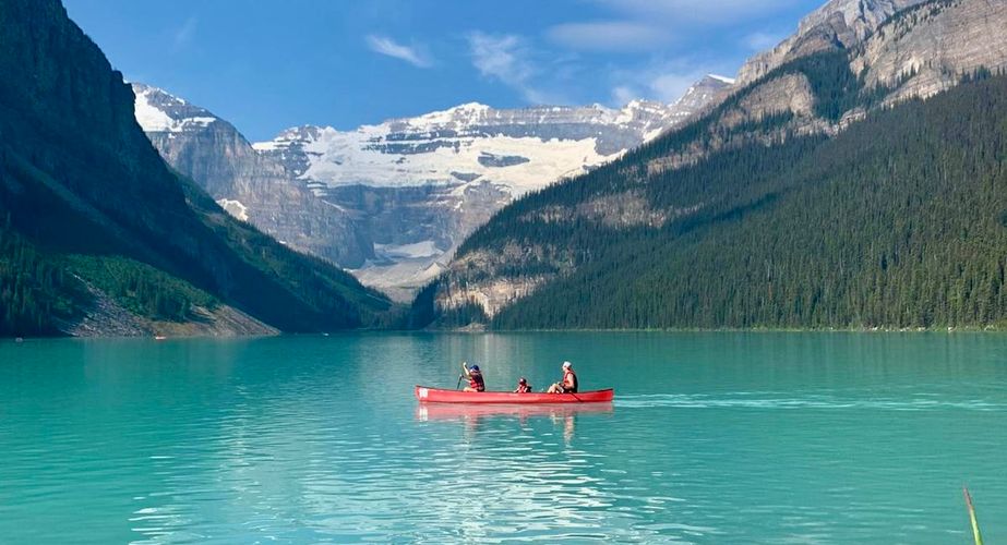 Kanoën Lake Louise Kanoën Lake Louise